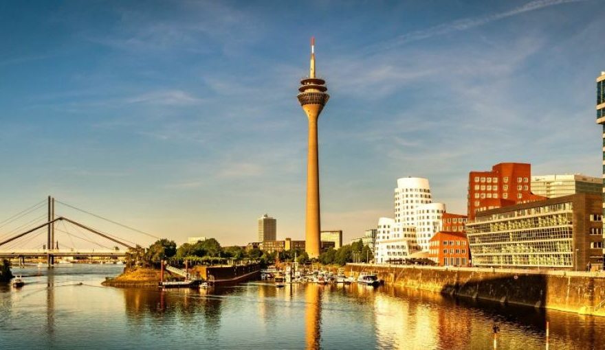 AdobeStock_292099996_Düüseldorf_web